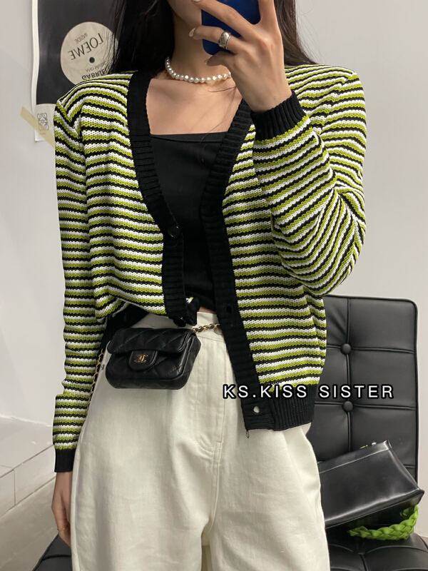 New year in early spring! [KS] Vintage lazy stripe V-neck knit cardigan 22953# XYJ
