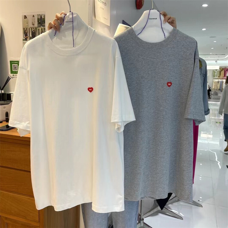 New year in early spring! [cool woman] Korean loose love embroidered short sleeve T-shirt wt019# CLS