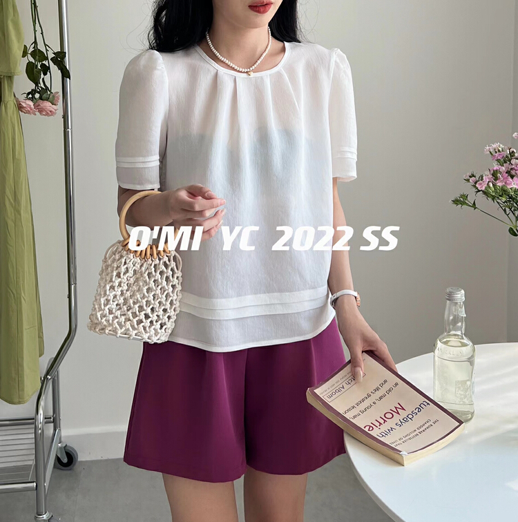 New in early summer! [O MI] Korean round neck crimped bubble sleeve shirt 8627# HBx