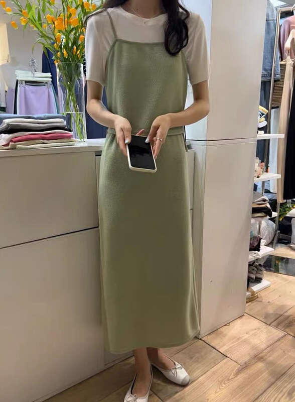 [Yi Jia Yi] Korean design sexy backless short suspender Vest + short sleeved T-shirt set 6612# cqw