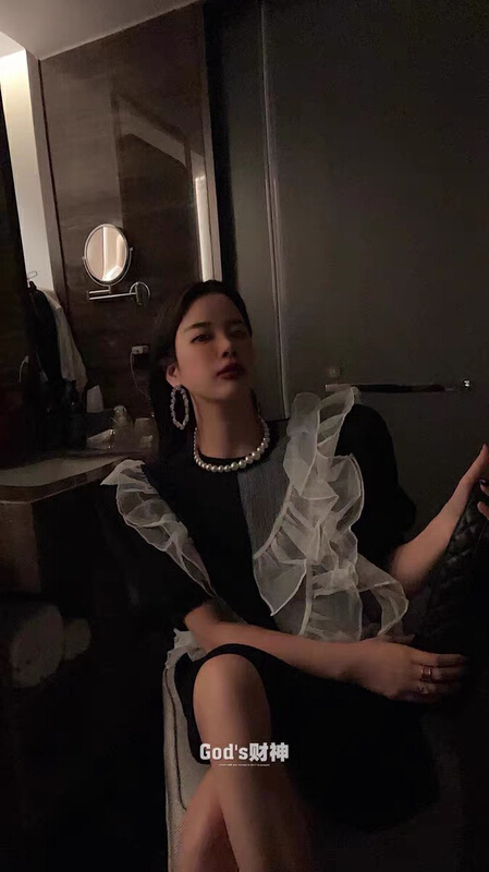 [x · h studio] French Ruffle stitched bubble sleeve temperament dress (dress only) 3030# ozq