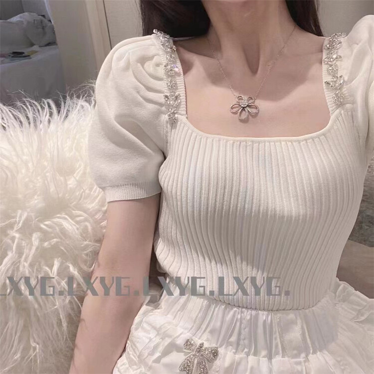 New in early summer! [Linna] Korean style square neck diamond studded bubble sleeve sweater 82786# zxx