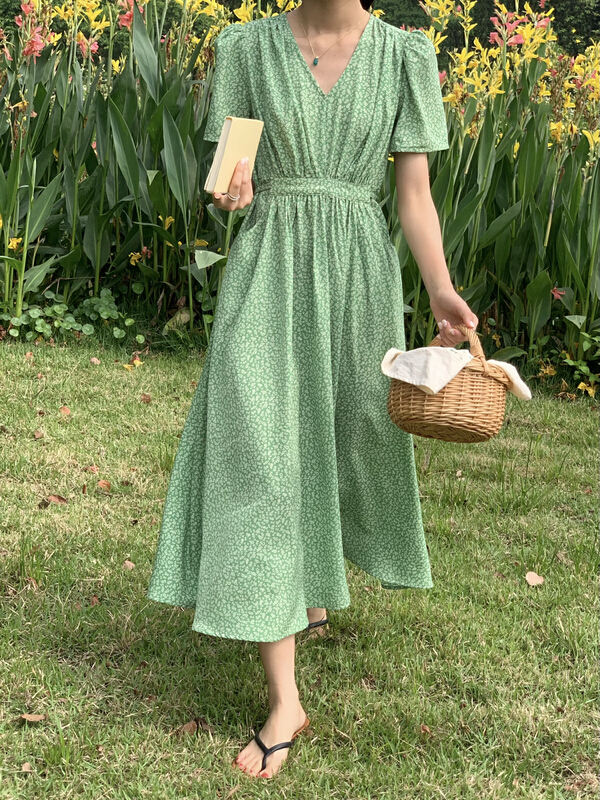 [style] VIV # lace up dress