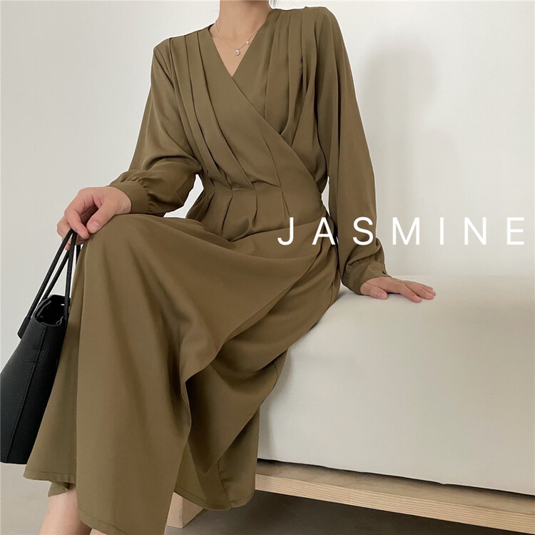 Early spring! [Jasmine] Korean style fashion atmosphere retro deep V dress 1582# CLS