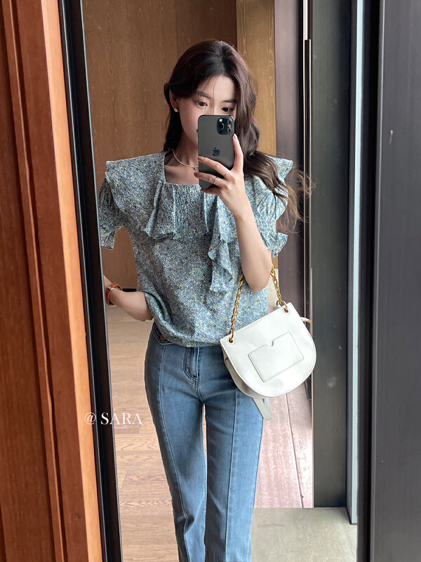 [Sara] French style square collar minority retro floral blouse (only selling blouses) 88102# lwy
