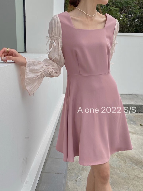 goods in stock! New year in early spring! [A-One] little woman's contrast bow square neck dress 22036# hjy