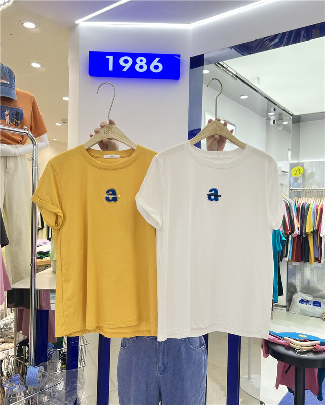[1986] crew neck letter versatile short sleeve T-shirt (excluding silk scarf) c940# LSL