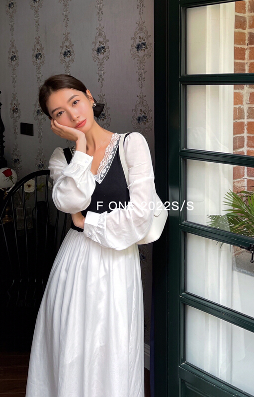 New year in early spring! [f one] lace V-neck knit stitching lady dress 56188# WPL
