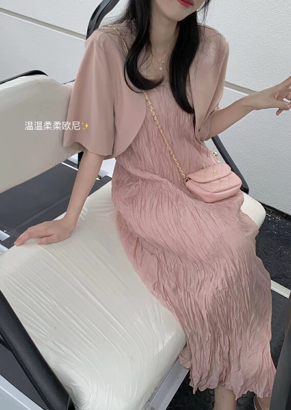 New in early summer! [forever23] pearlescent pleated gentle suspender dress q2059# hjy
