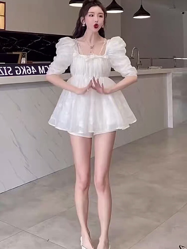 New in early summer! [Yingying new clothes] high waist bubble sleeve French Vintage Dress (with detachable shoulder strap) 7252# Cl