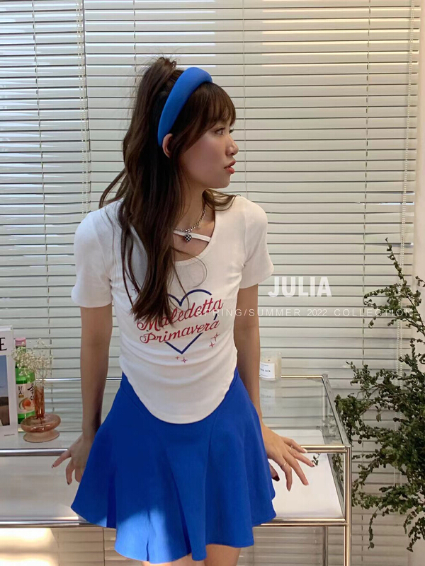 New year in early spring! [Julia] U-neck irregular love pattern design slim short sleeve T-shirt 2221# HBx