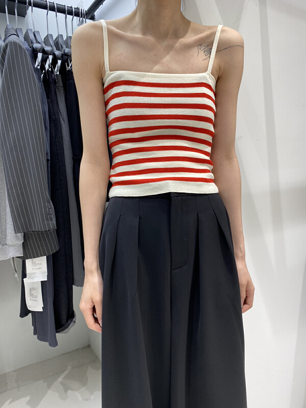 New in early summer! [Bu class] Korean knitted bottomed striped vest / sling 14160# zxl