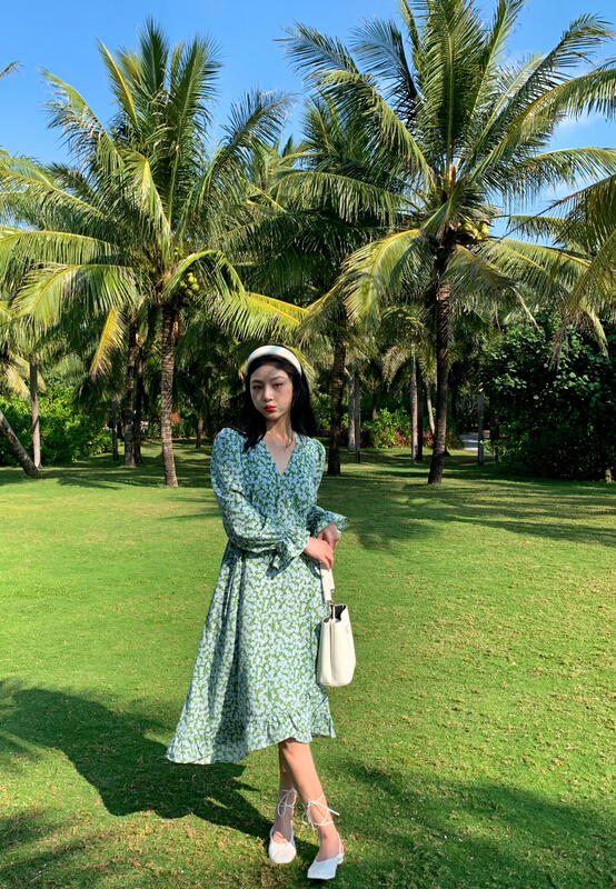 goods in stock! New year in early spring! [u say] Korean V-neck temperament one piece bandage thin retro floral dress (with waist rope) 65336# LSL