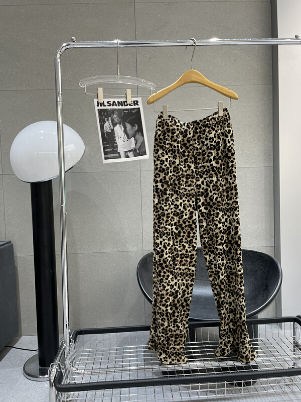 goods in stock! New in early summer! [bobo1972] animal pattern fashion casual pants cl225035# ozq