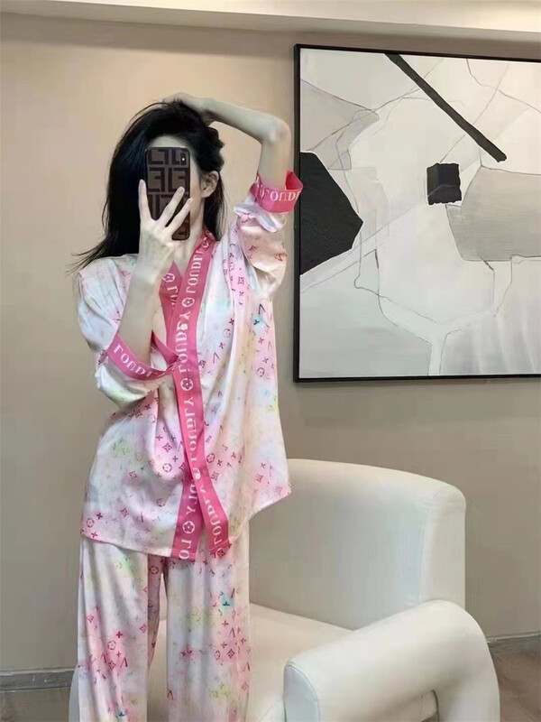 [Tutu] personalized printed loose fitting pajamas + two pajamas suit of the same series of pajamas (with belt) c220# cqw