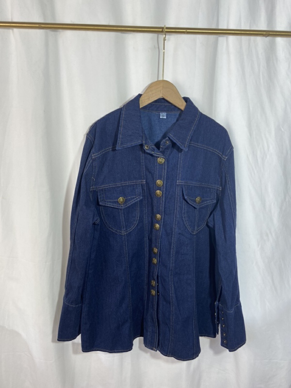 [Yi show shop] a small number of loose and thin shirts 1342# Cl