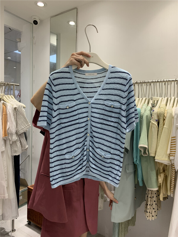 [about me] Korean striped Multi Pocket knitted cardigan 129066# cqw