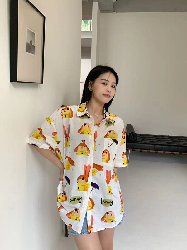 [YJ. Simple] cartoon printed single pocket short sleeve shirt 3041# ozq
