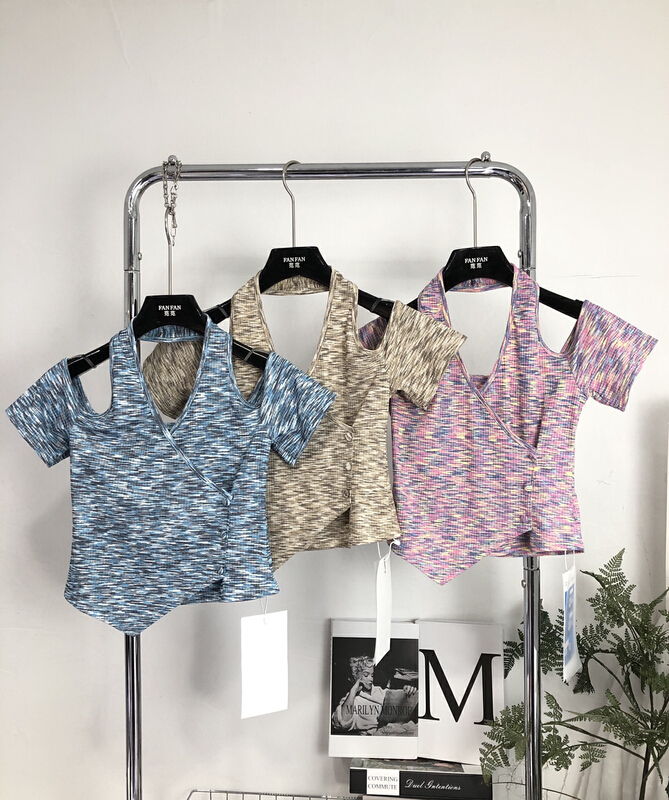New in early summer! [Fanfan] fashion rendering features hanging neck hot girl style blouse 5715# JJ