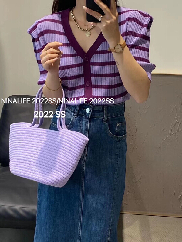 New in early summer! [Nina life] V-neck Bubble Sleeve Striped T-shirt 8833# zxl