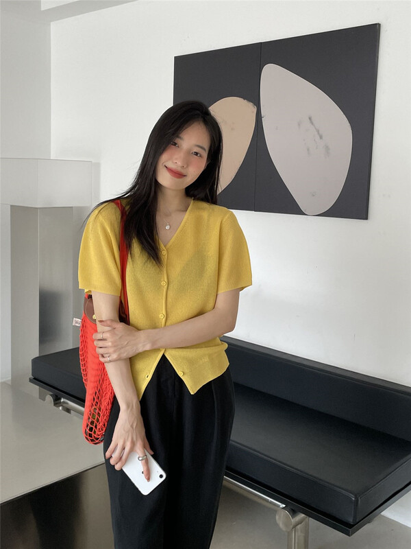 [clean space] simple solid color short sleeve comfortable knitted cardigan 31605# CLS