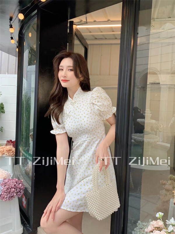 New year in early spring! [self beauty] Chinese style little woman broken flower cheongsam dress 6132-1# hjy