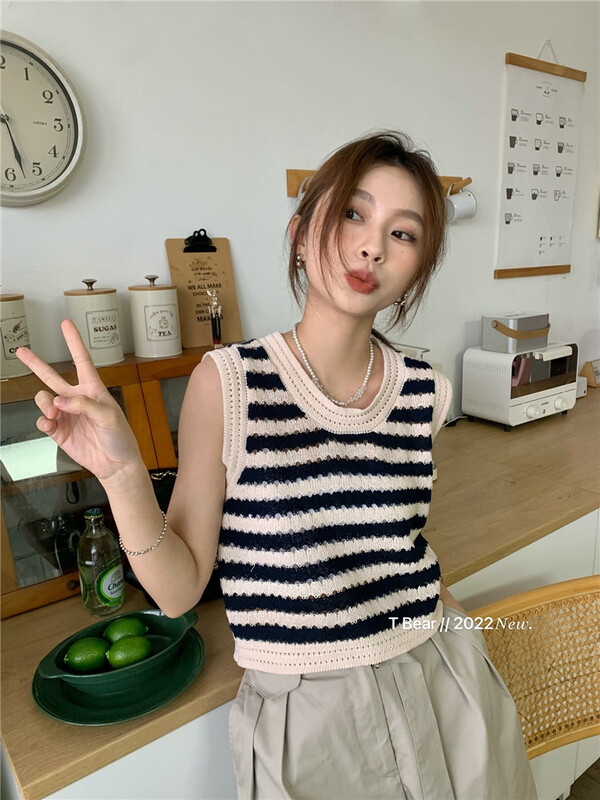 [t.bear] Korean striped contrast knit vest / sling a01# zxx