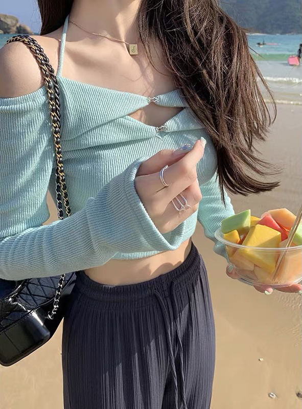 Original price 50.76! New year in early spring! [Amanda] one line neckline hanging neck versatile lace up blouse 9201# PCZ
