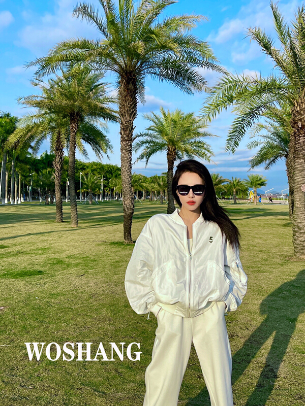 goods in stock! New year in early spring! [woshang woshang] casual back digital embroidery pleated short coat 1113# XYJ