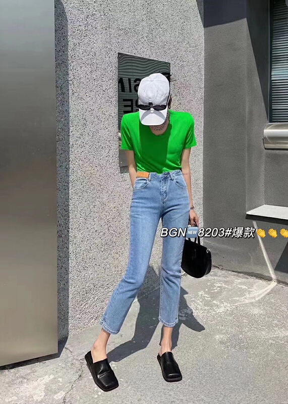 【布穀鳥】貼標設計感復古顯瘦牛仔褲  8203#  WTT