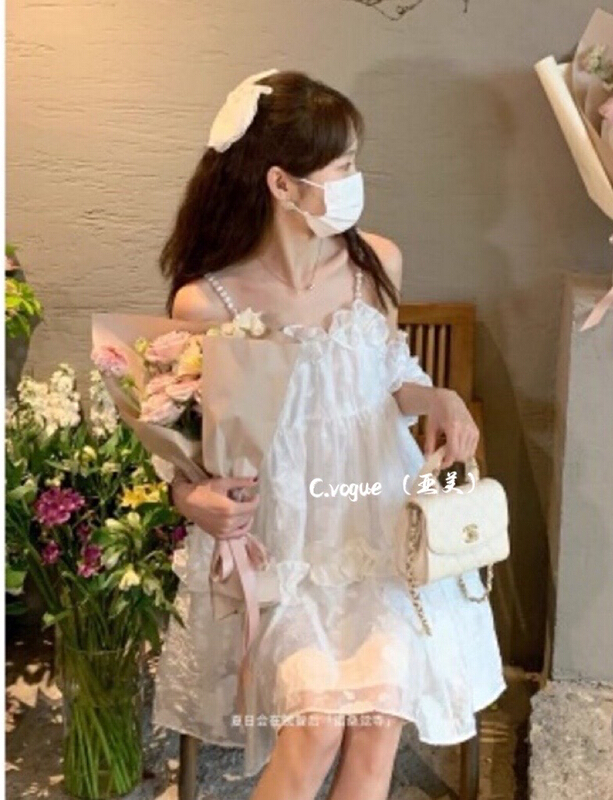 New in early summer! [c.vogue] French style dress with sweet and thin temperament (with a pair of detachable pearl shoulder straps) 8825# PCZ