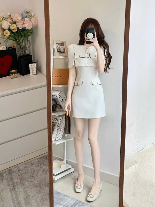 [Alala emelia] temperament versatile small fragrance short coat + Korean slim temperament color matching dress set t1239c# JJ