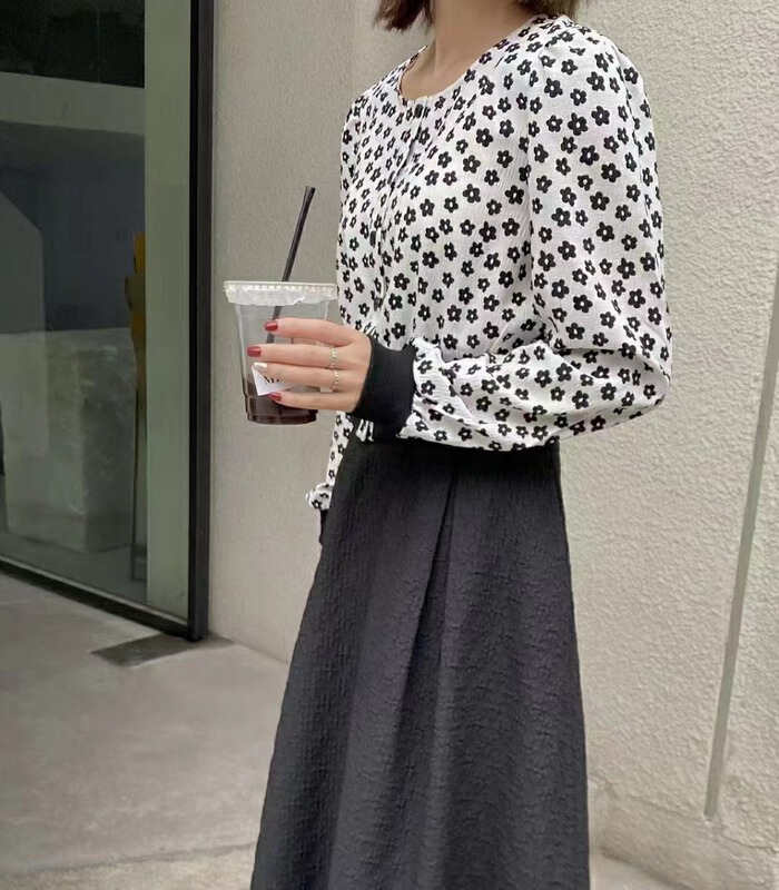 New in early summer! [Ken AI] short fashion wave point thin shirt 1090# XJ