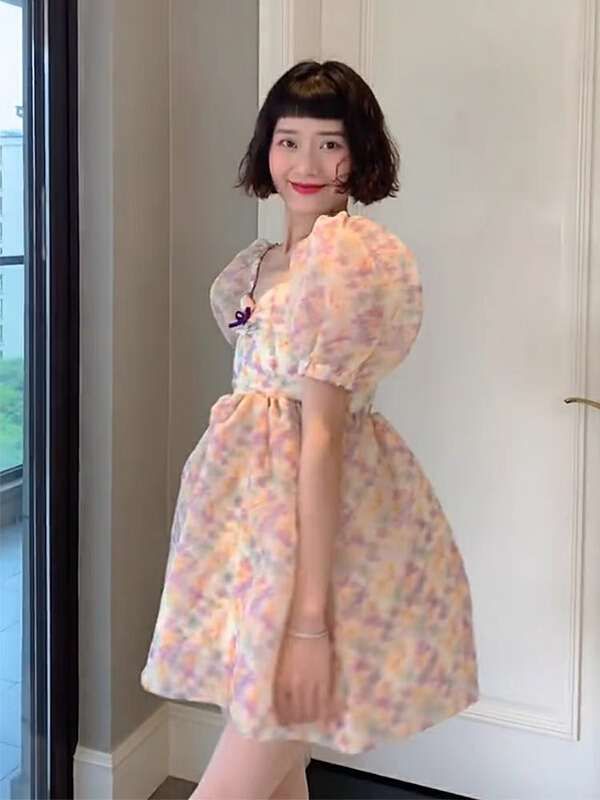 [Yingying new clothes] niche design sweet square neck bubble sleeve floral princess dress 7530# Cl