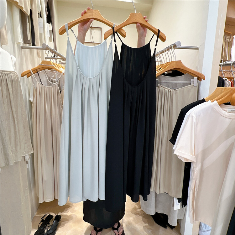 [one more] simple and versatile suspender dress 22030# XYJ