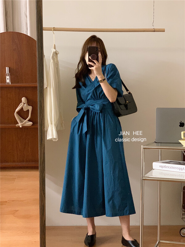 New in early summer! [Jian hee] solid color pleated V-neck dress 2211# ozq