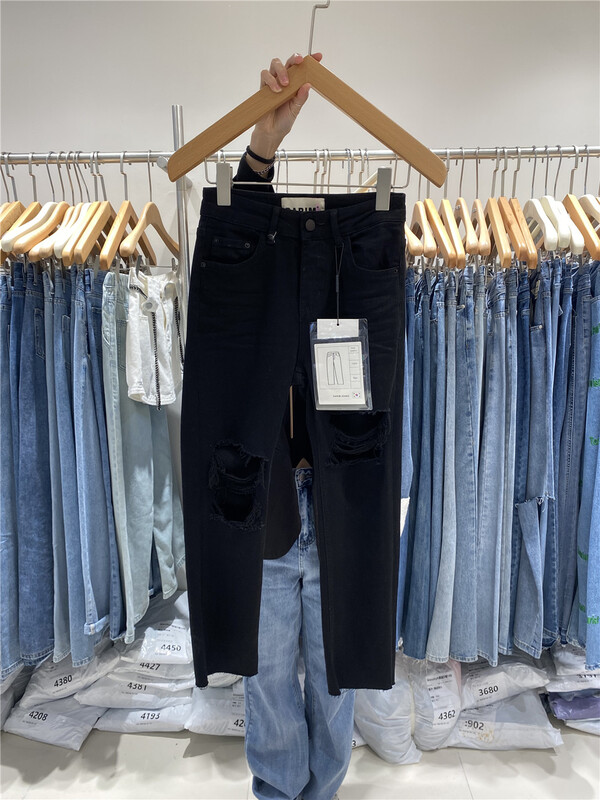 New in early summer! [o not 1] fashion skinny jeans with holes w387# LSW