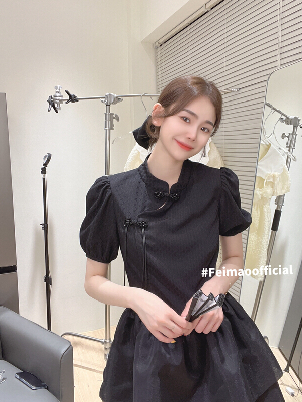 [Feimao Philippine cat] national style coil buckle design stand collar bubble sleeve dress ym-7423# LSL