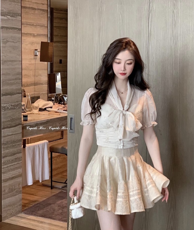 [Linna] French soft flower bandage blouse (with sling) 82814# zxx