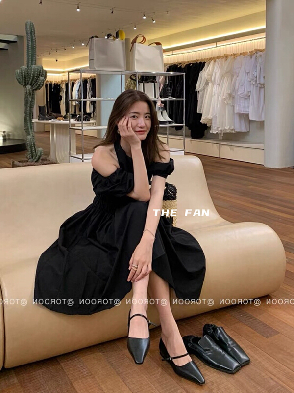 goods in stock! Recommended by buyers! In early summer! [the fan] French off shoulder Hepburn style little black dress bubble sleeve dress (dress only) 10041\zxx