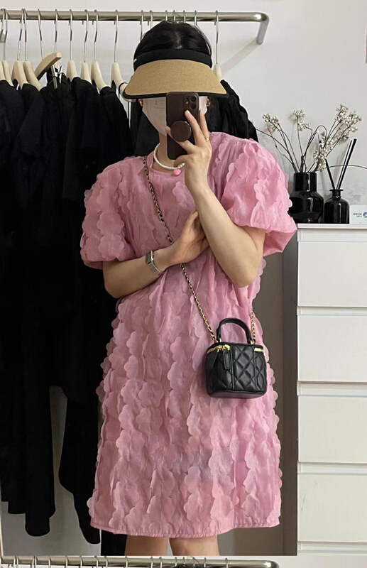 [Dai Dai] design sense niche three-dimensional petal loose short sleeve round neck dress 4676# HBx