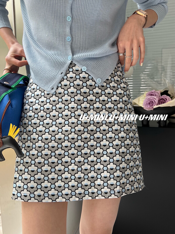 New year in early spring! [U + Mini] Korean contrast floral A-line skirt d0378# WPL
