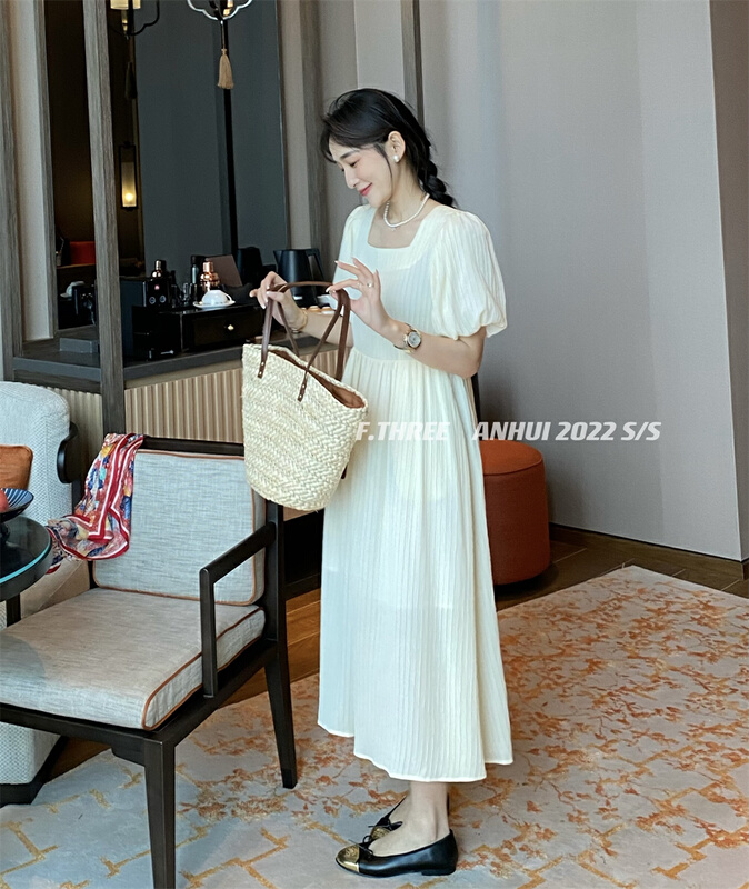 New in early summer! [f.three] square neck design backless surprise dress 87290# XJ