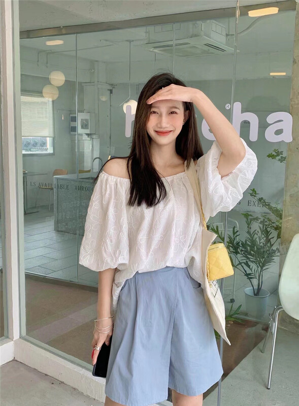 New in early summer! "HI" Korean ladies embroidered shoulder shirt 9723# HJY
