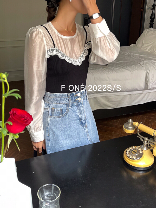 goods in stock! New year in early spring! [f one] French Vintage elegant lace knitted fake two-piece shirt 56119# WPL