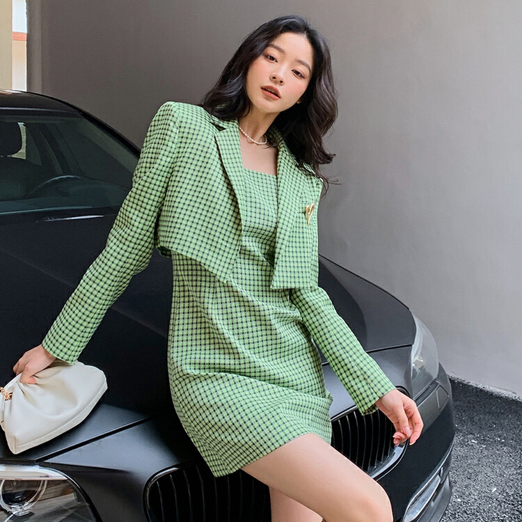 New year in early spring! [Hanna inclusive] fashion temperament suit jacket + Plaid versatile solid dress suit (with Brooch) 3077# XJ