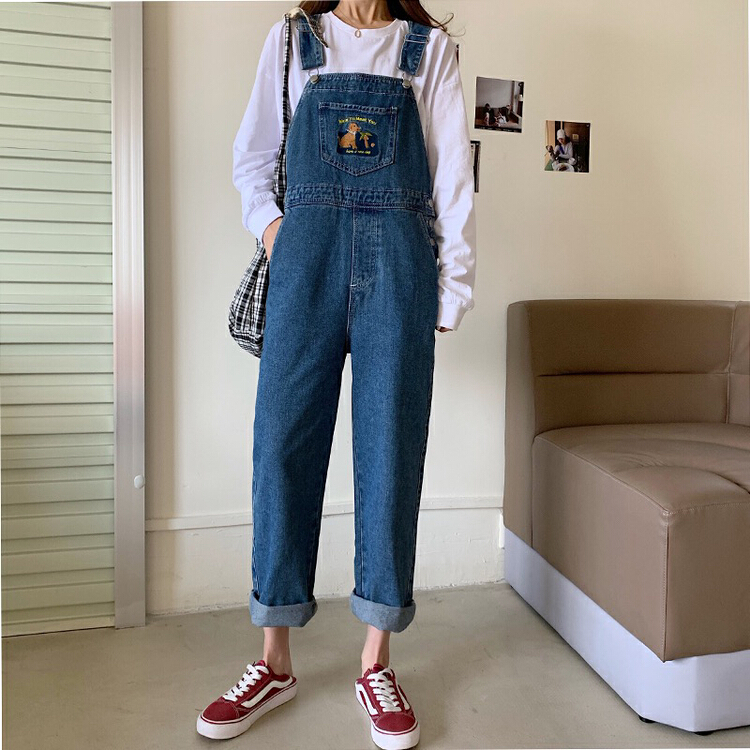 New year in early spring! [timely rain] Han Feng ins retro craft embroidery pattern loose and thin age reducing suspender pants a5936# jhy