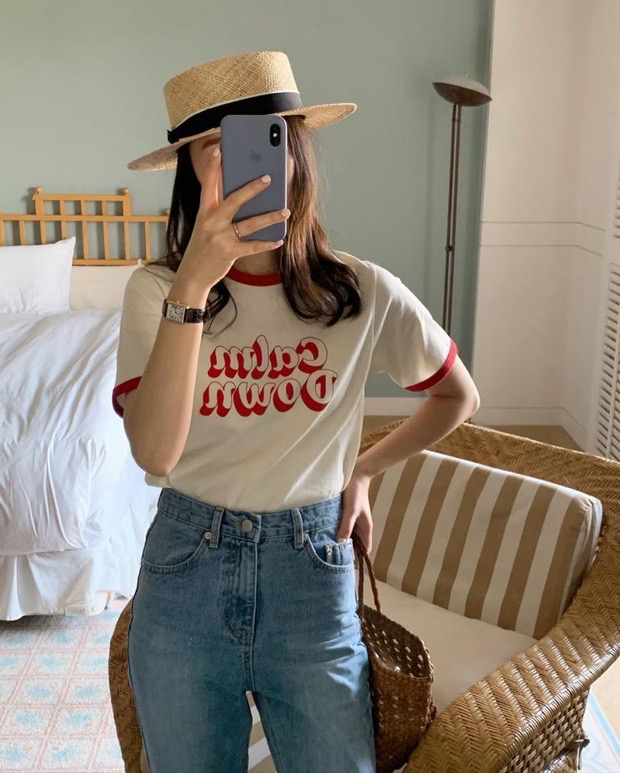 [Simida / doroe] Korean version splicing contrast letters short sleeved T-shirt (T-shirt only) 10875# zxl