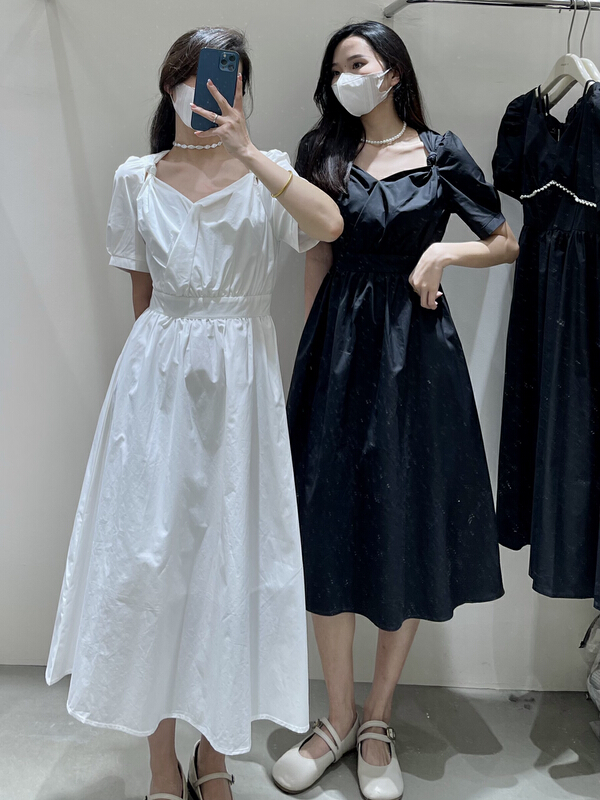 goods in stock! 【5】 Korean solid color waist closing bubble sleeve dress 7902-1# L