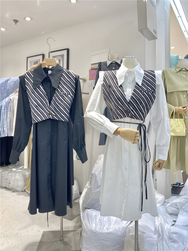 New year in early spring! [miss. Y] fashion solid color single breasted dress (with vest) 5051# zxx